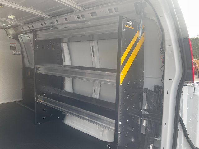 2025 Chevrolet Express 2500 Work Van photo 4