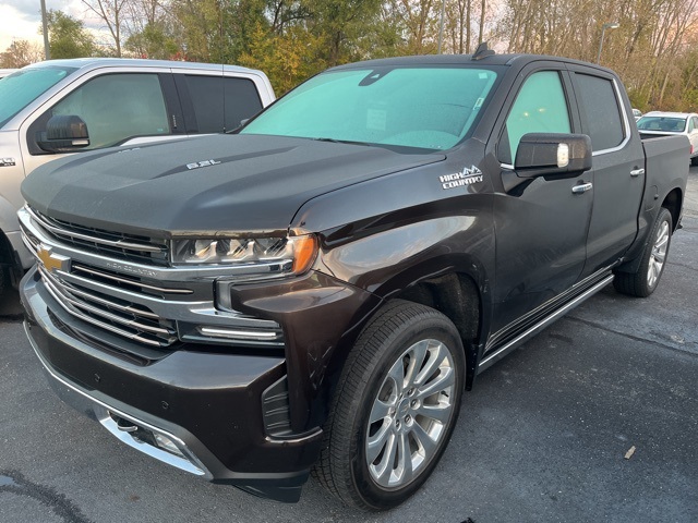 2019 Chevrolet Silverado 1500 High Country photo 2