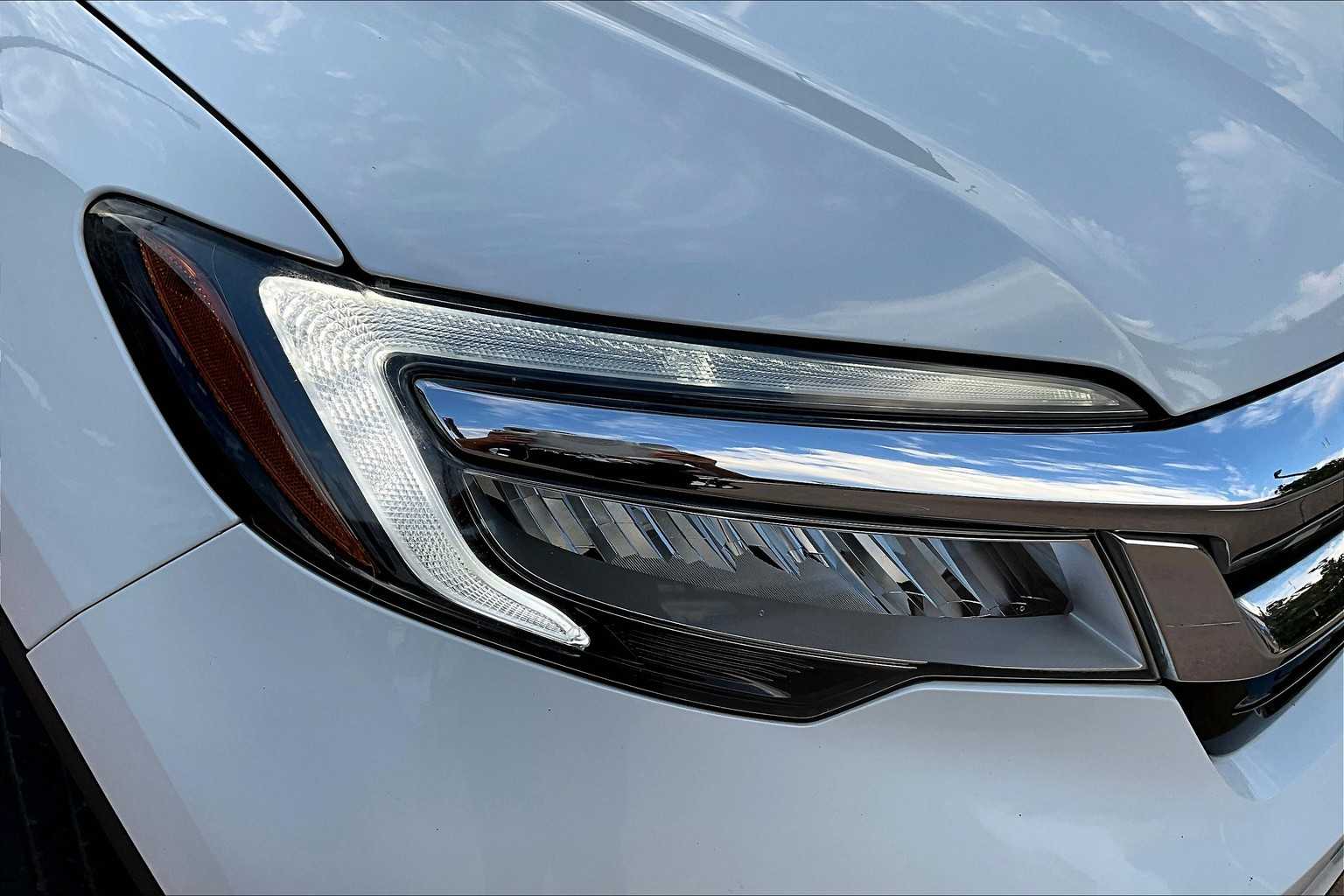 2022 Honda Pilot Touring photo 25