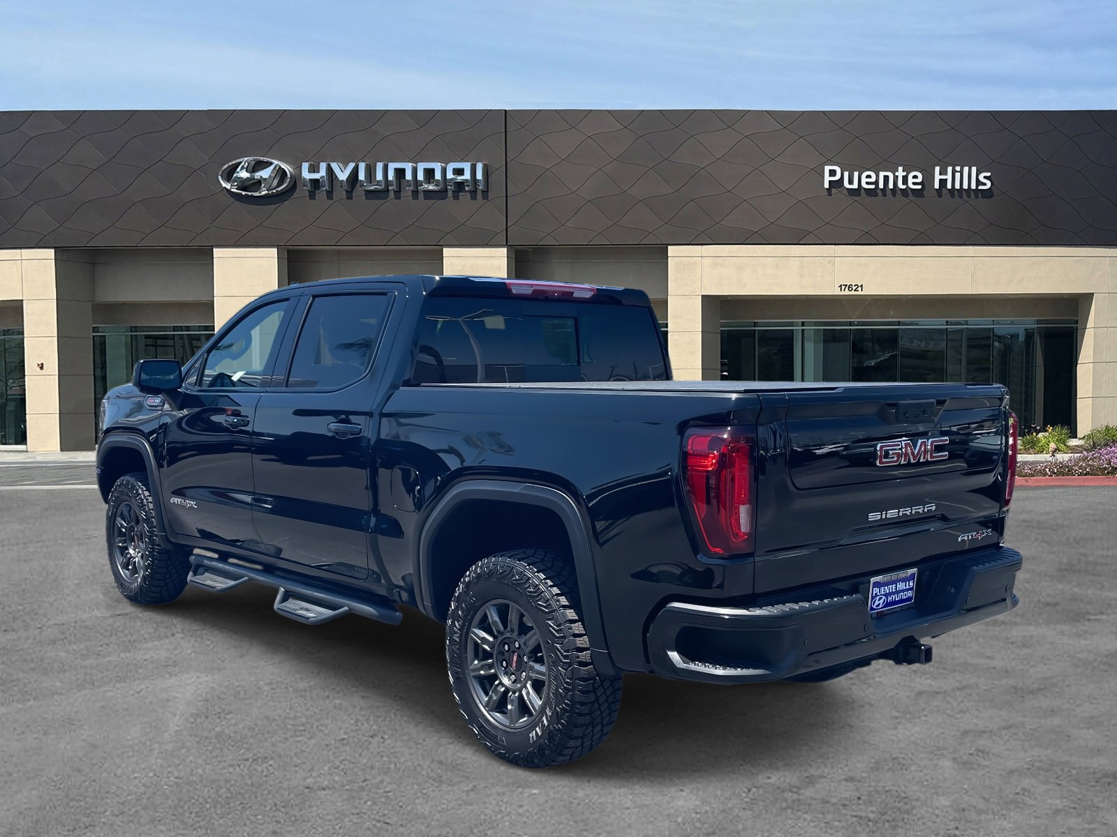 2024 Gmc Sierra 1500 AT4X photo 4