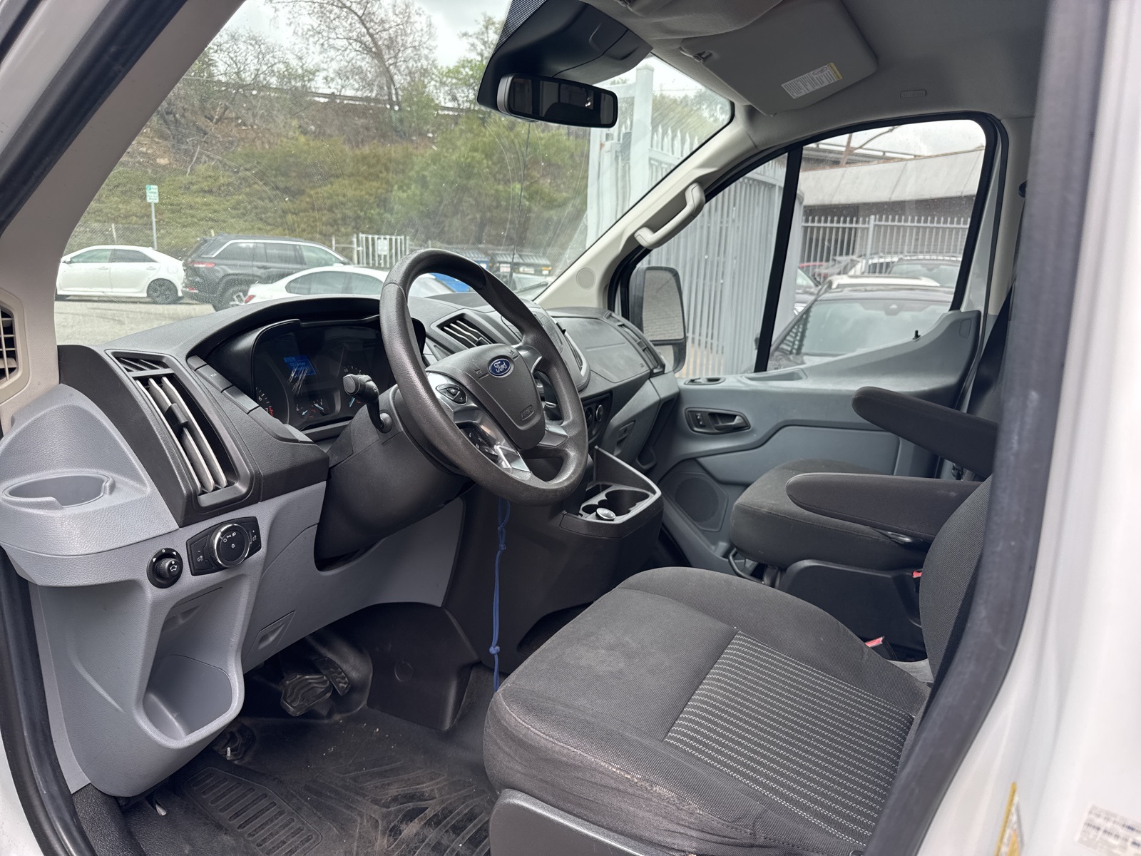 2018 Ford Transit photo 7