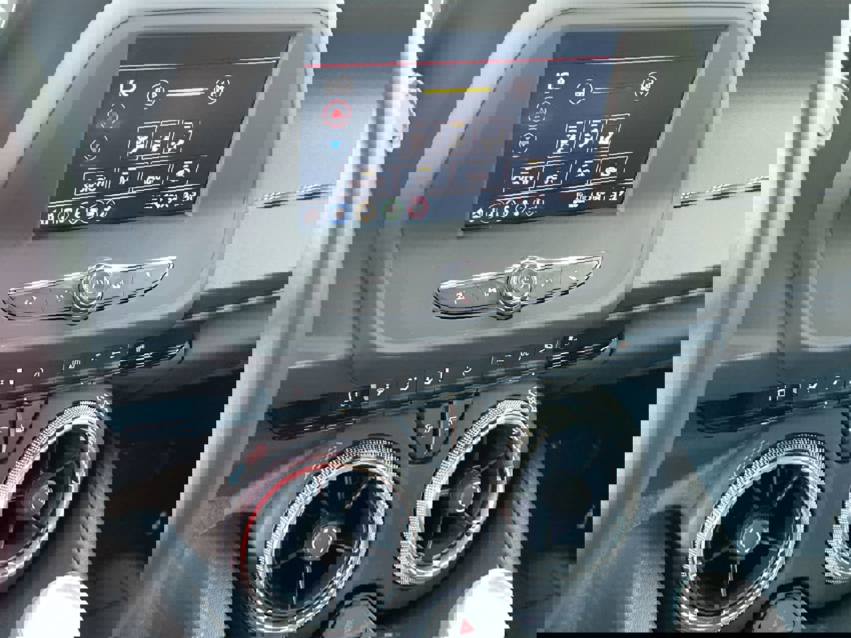 2021 Chevrolet Camaro 1LS photo 18