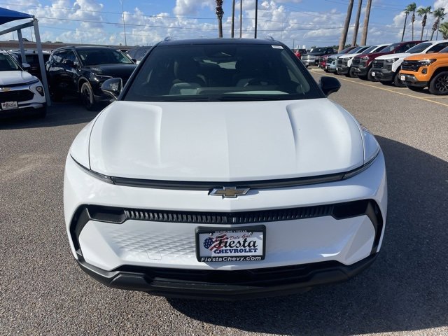 2026 Chevrolet Equinox EV 1LT photo 2