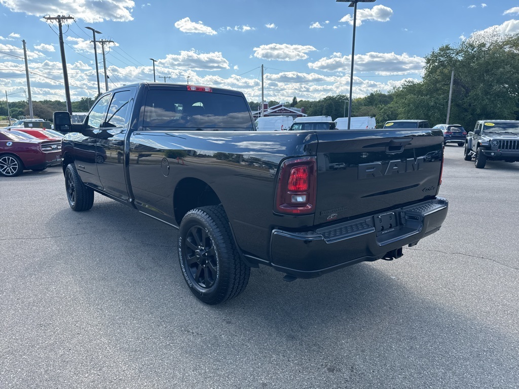 2025 Ram 2500 Big Horn photo 4