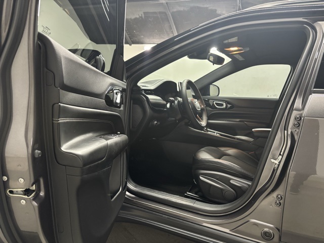 2024 Jeep Compass Altitude Special Edition photo 15
