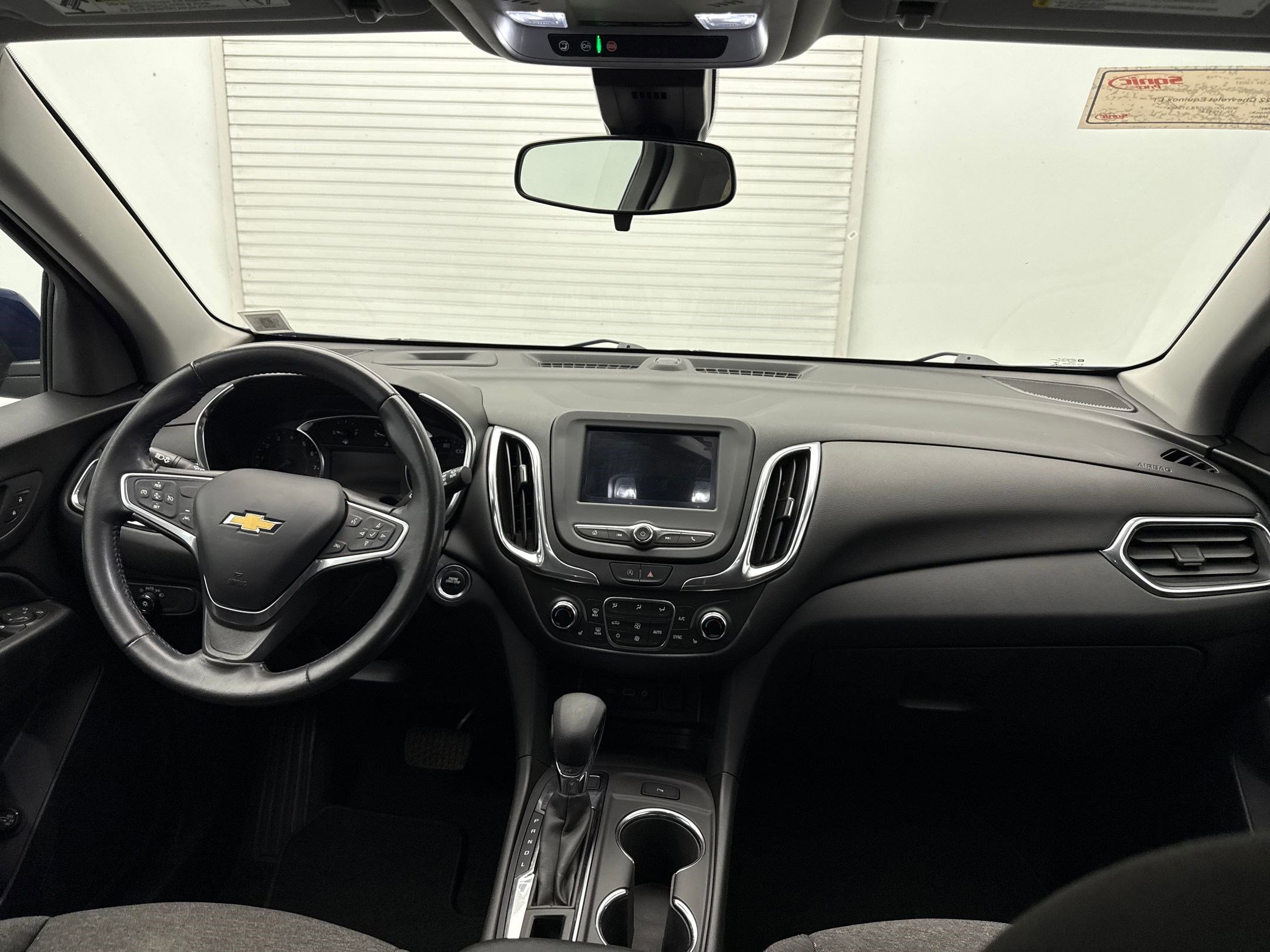 2022 Chevrolet Equinox photo 4