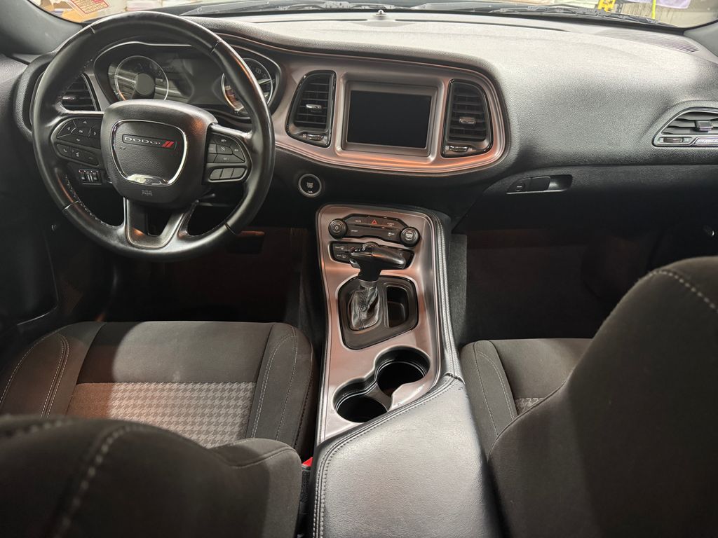 2023 Dodge Challenger SXT photo 12