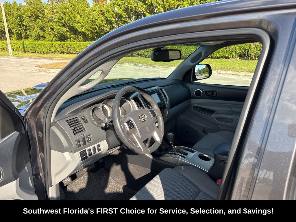 2013 Toyota Tacoma Base photo 4