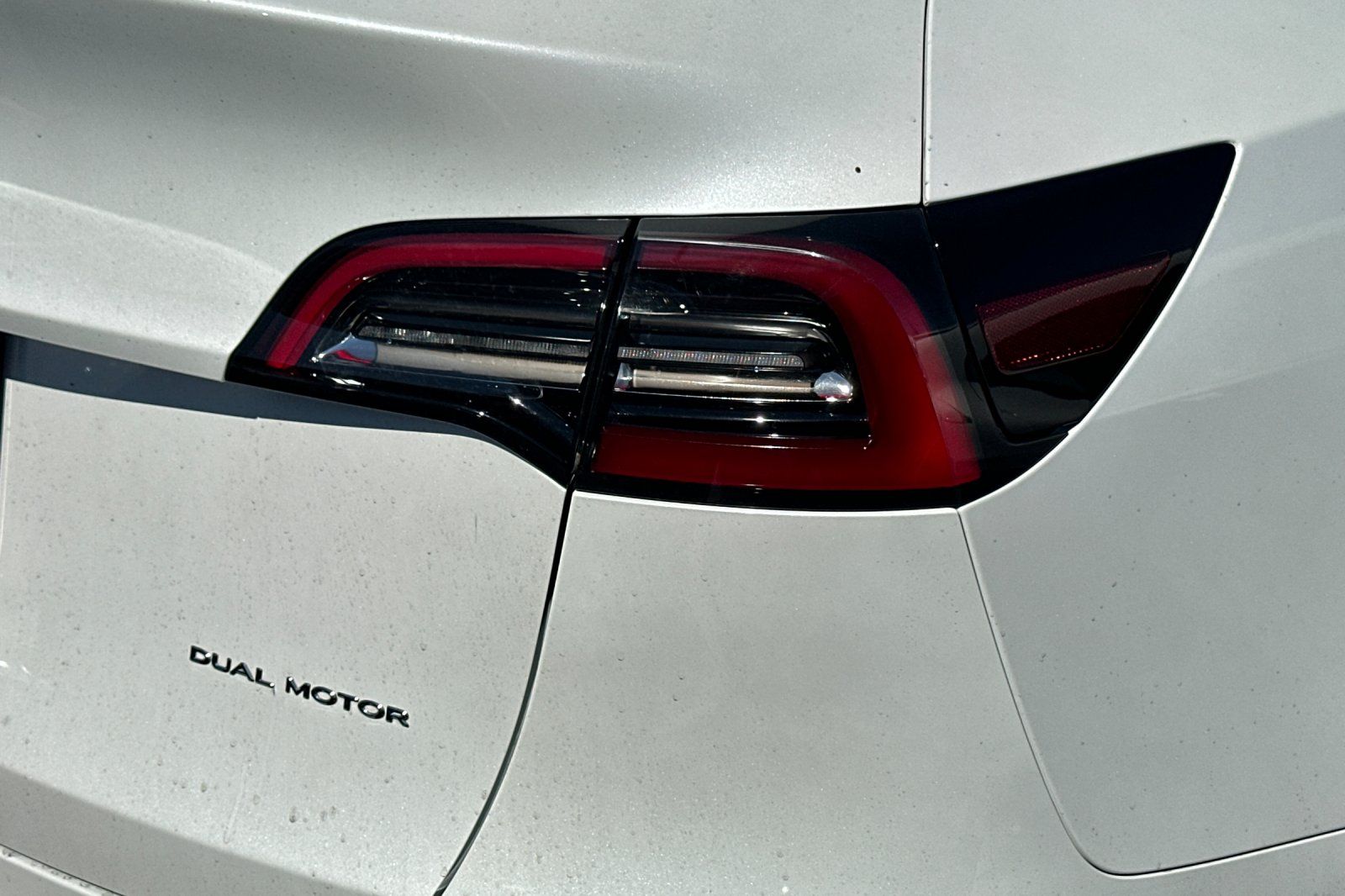 2021 Tesla Model Y Long Range photo 11