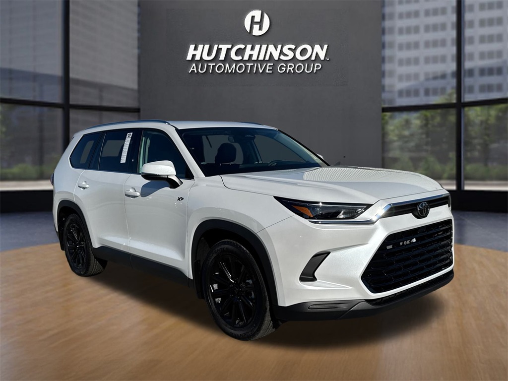 2026 Toyota Grand Highlander XLE's photo