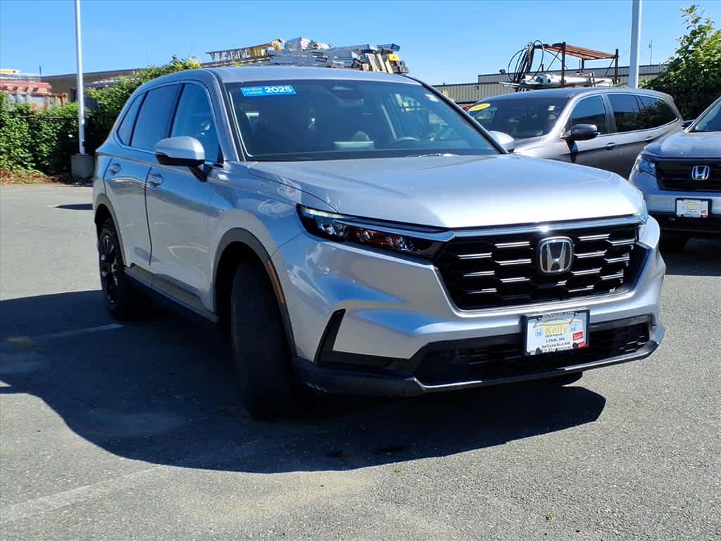 2025 Honda CR-V LX photo 3