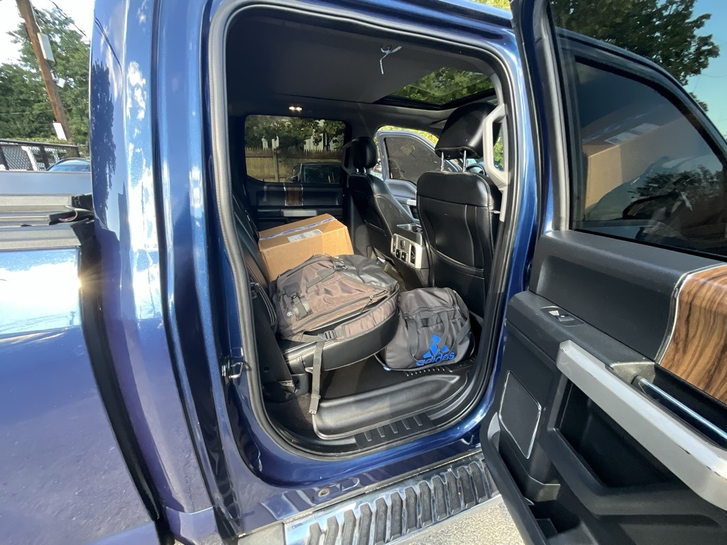 2020 Ford F-150 Lariat photo 34