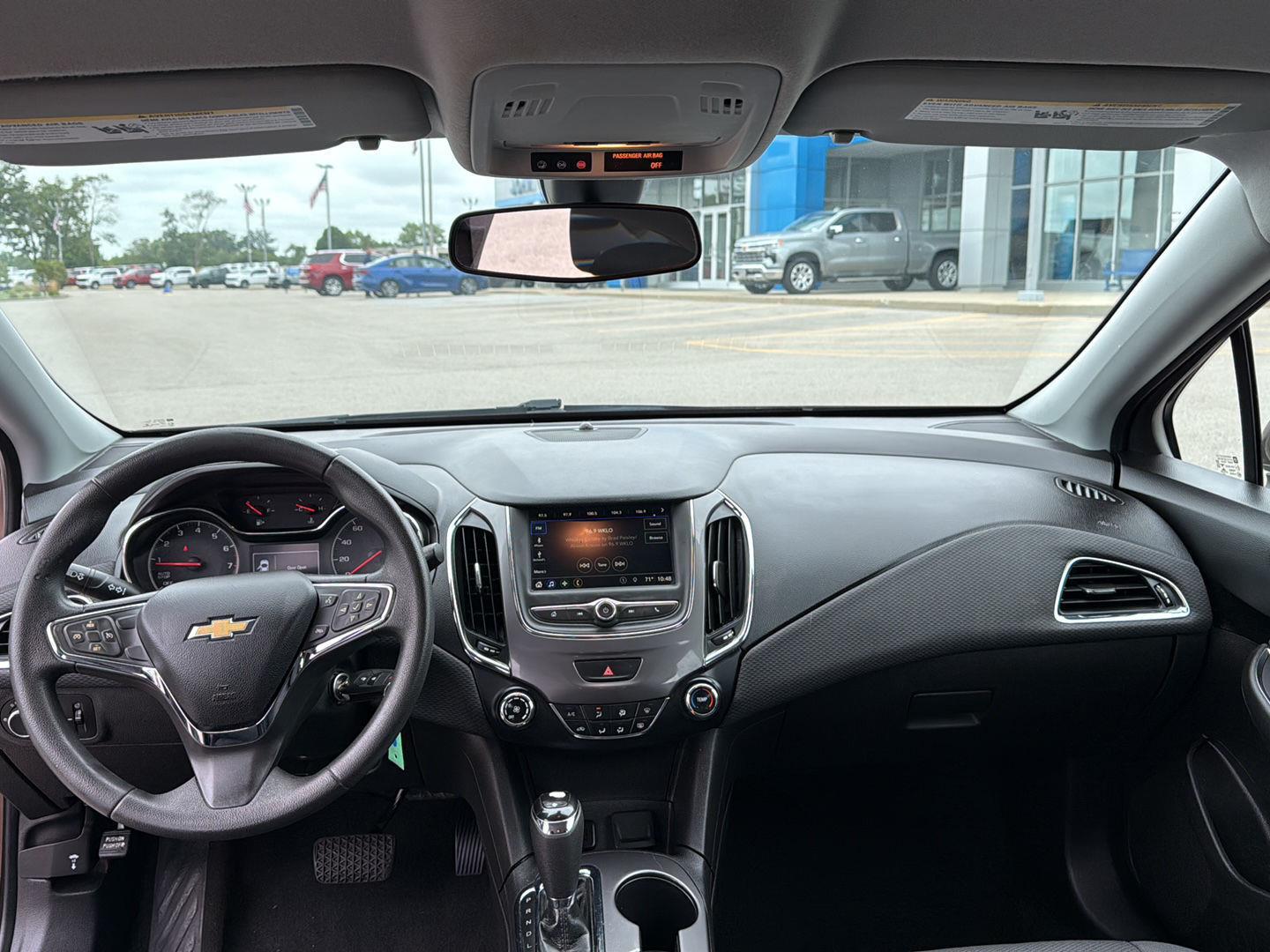 2019 Chevrolet Cruze LS photo 4