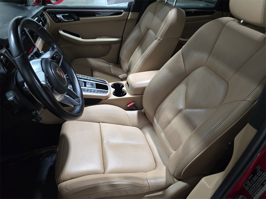 2021 Porsche Macan S photo 5
