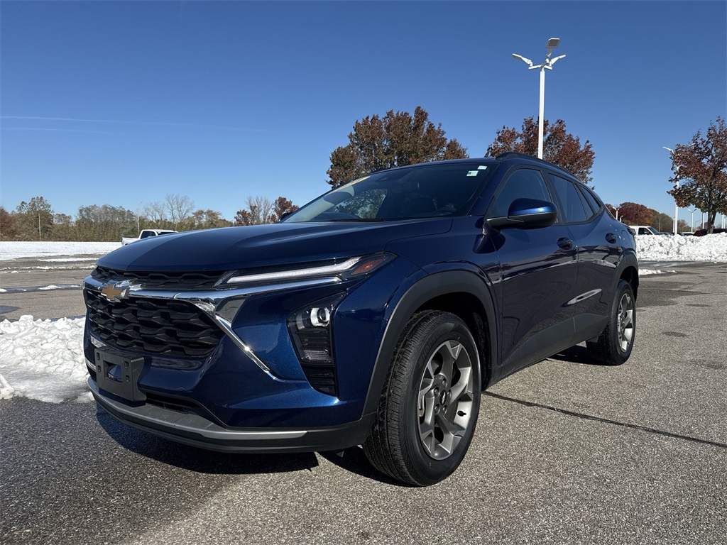 2024 Chevrolet Trax LT