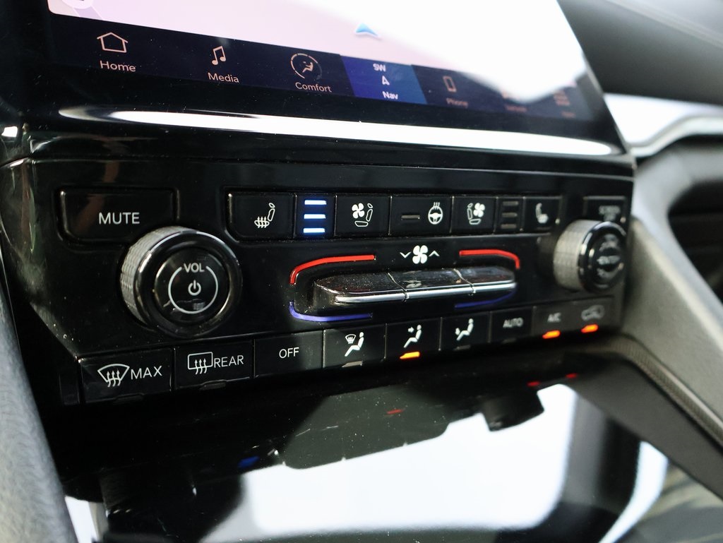 2024 Jeep Grand Cherokee Limited photo 37
