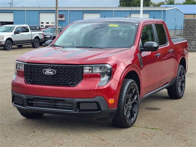 2025 Ford Maverick XLT photo 8