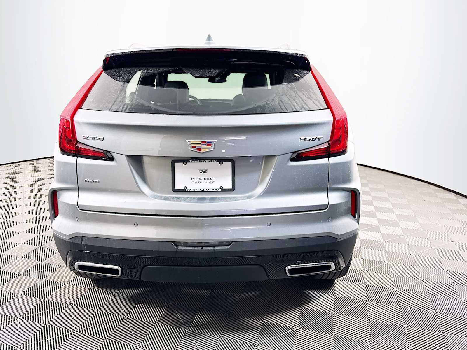2024 Cadillac XT4 Premium Luxury photo 3