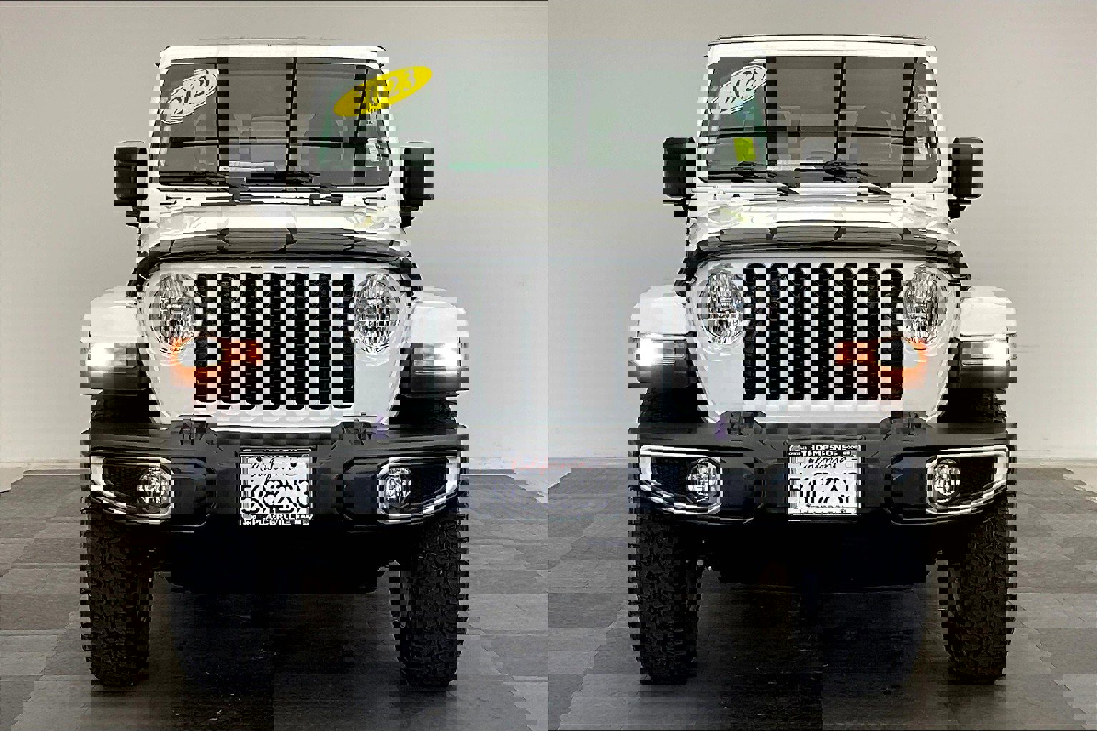 2023 Jeep Gladiator Sport photo 2