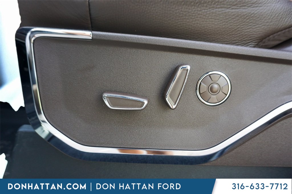 2025 Ford F-150 King Ranch photo 16