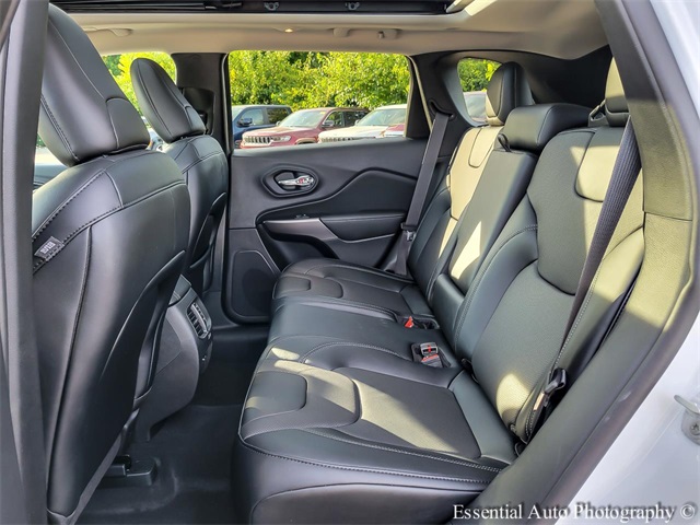 2022 JEEP CHEROKEE - Image 11