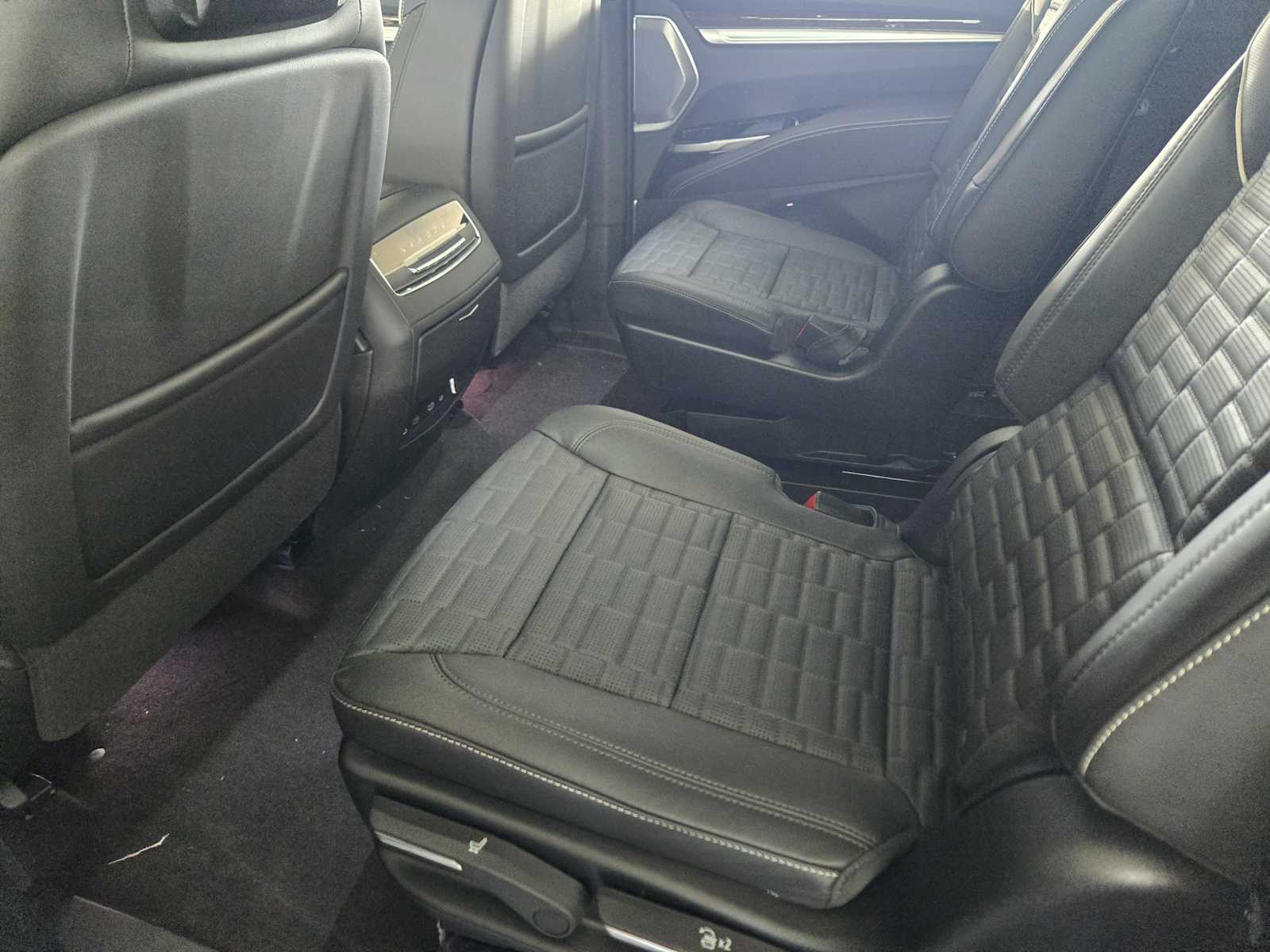 2026 Cadillac Escalade ESV Platinum Sport photo 16