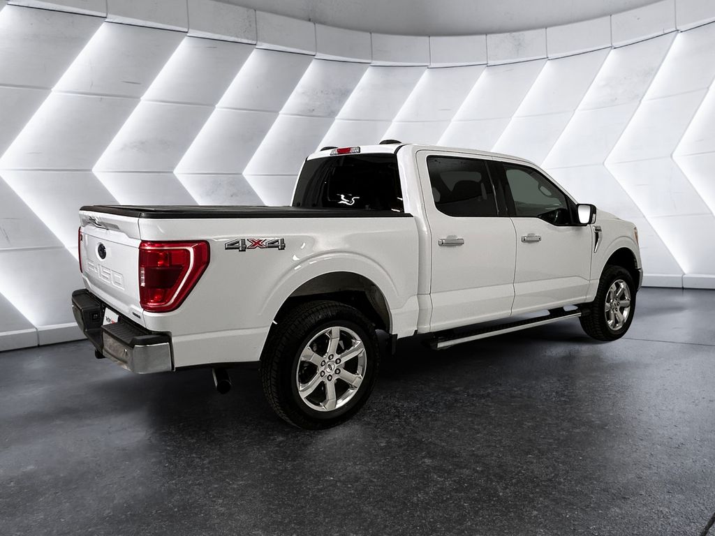 2021 Ford F-150 XLT photo 2