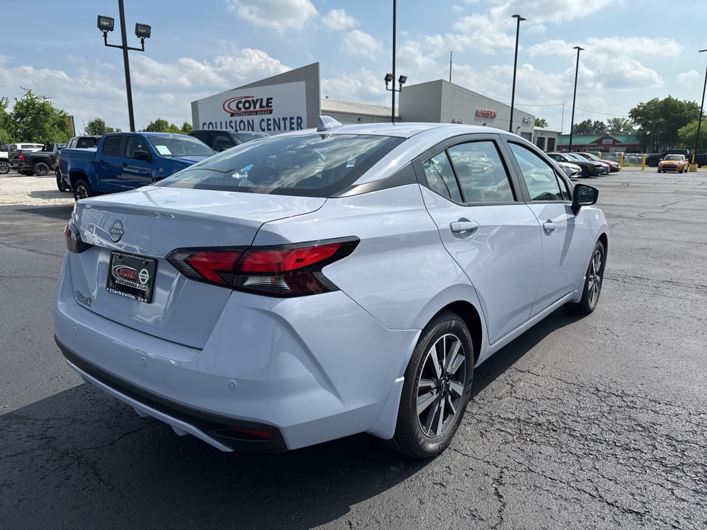 2025 Nissan Versa SV photo 3