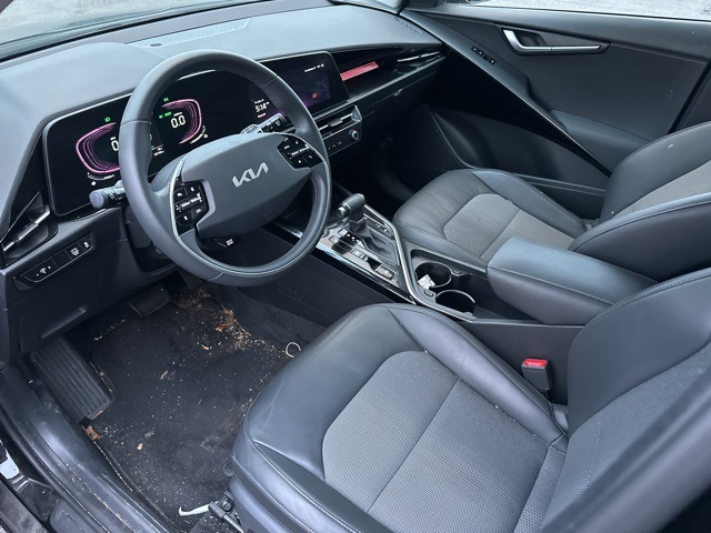 2023 Kia Niro EX photo 4