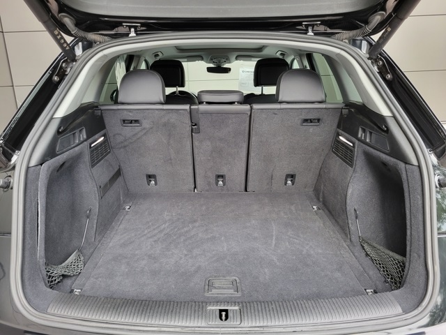 2024 Audi Q5 45 S line Premium Plus photo 3