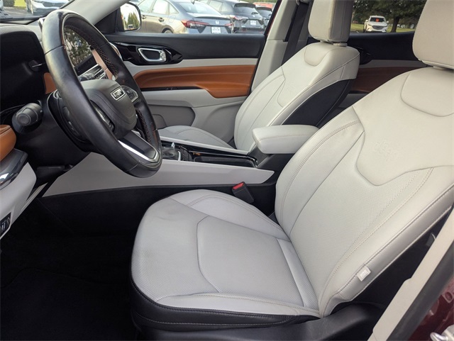 2022 Jeep Compass Limited photo 12