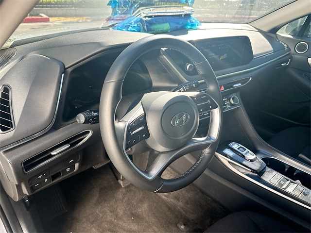 2023 Hyundai Sonata SEL photo 3