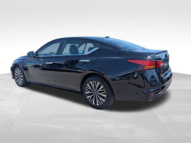 2024 Nissan Altima 2.5 SV photo 3