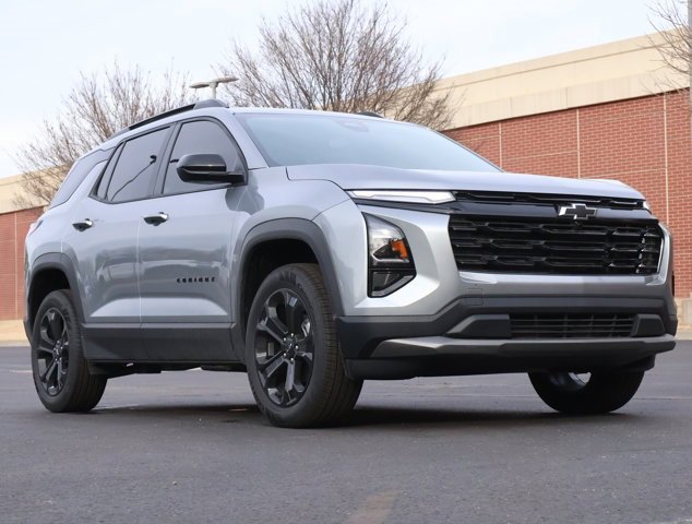 2026 Chevrolet Equinox LT's photo