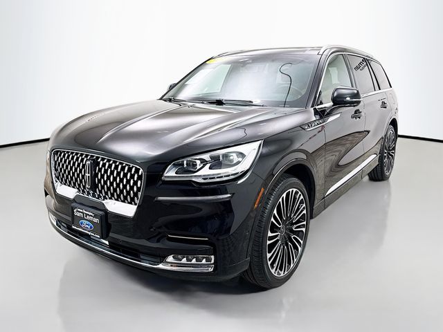 2023 Lincoln Aviator Black Label photo 3