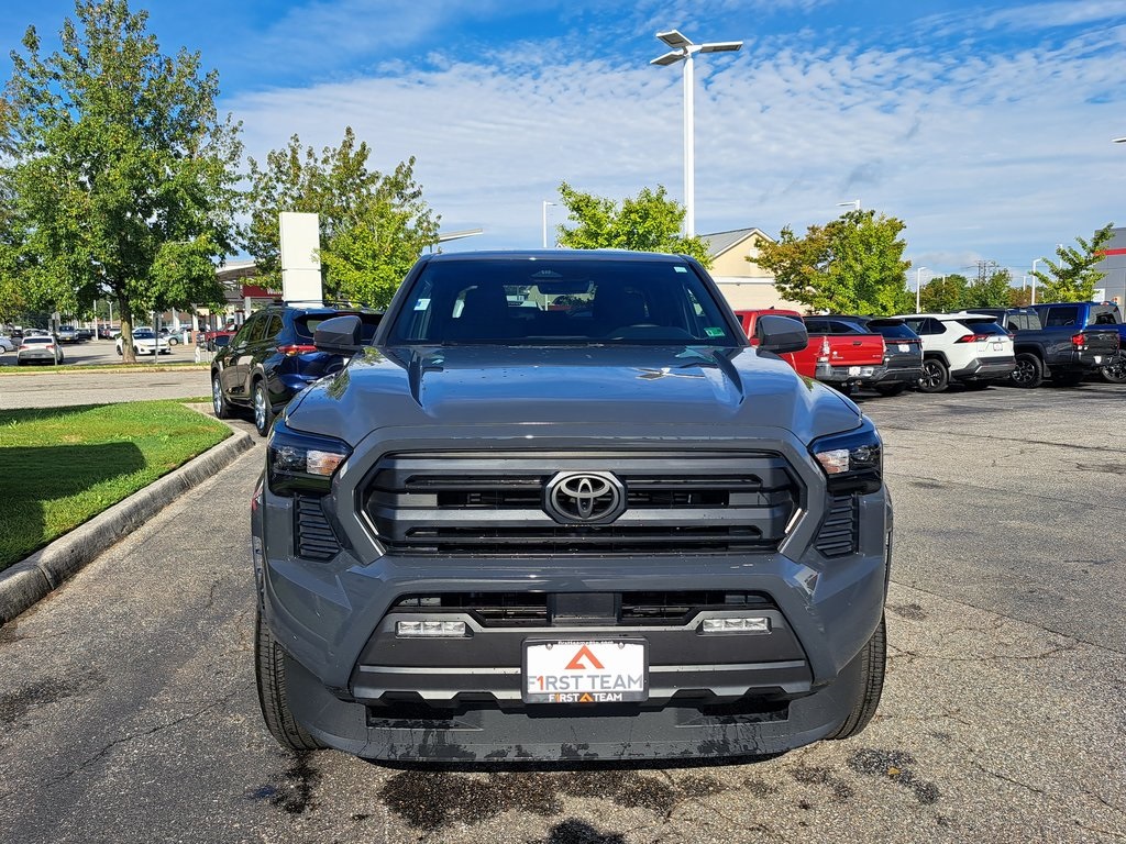 2024 Toyota Tacoma SR5 photo 3