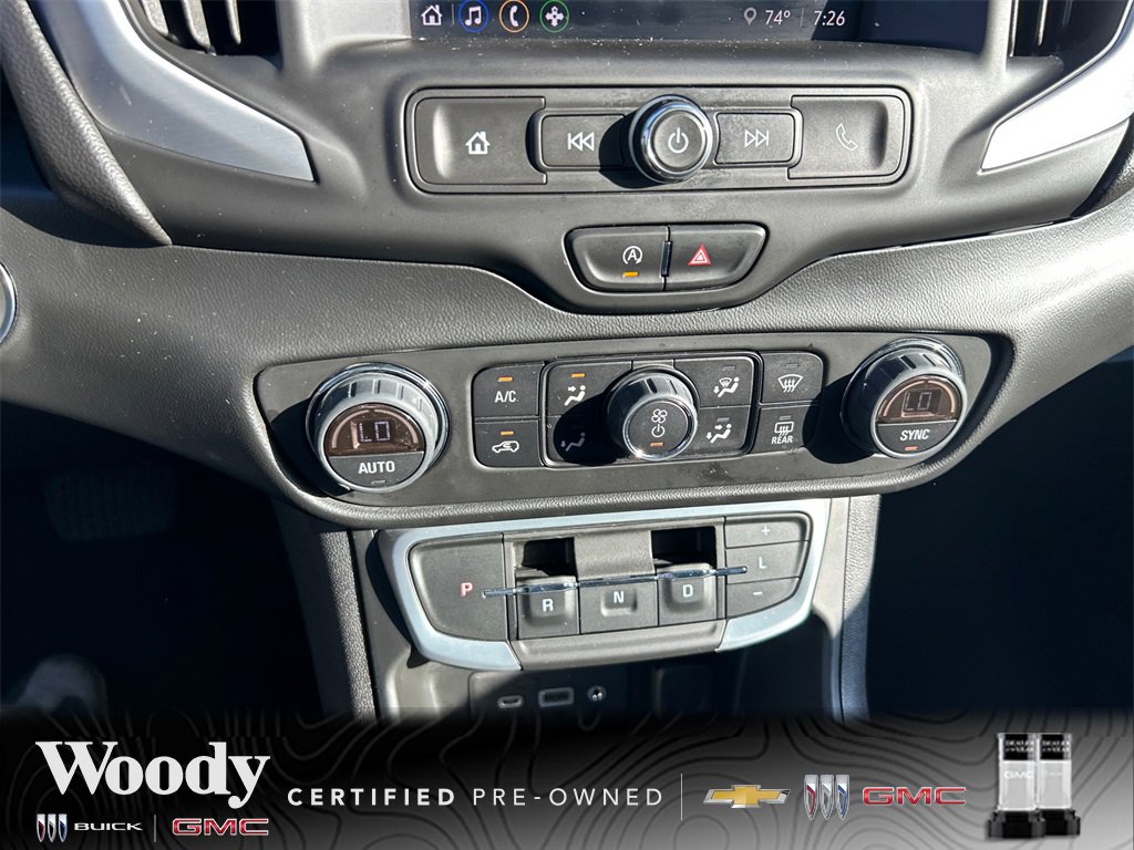 2022 Gmc Terrain SLE photo 24