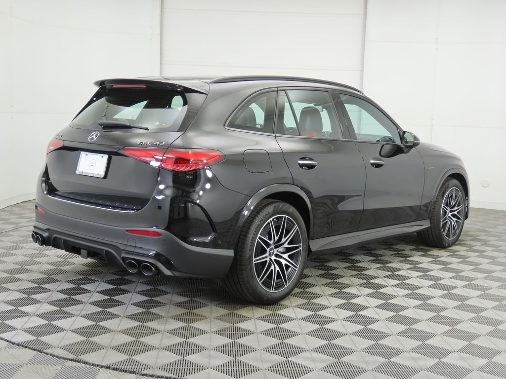2026 Mercedes Benz GLC 43 AMG 4MATIC photo 4