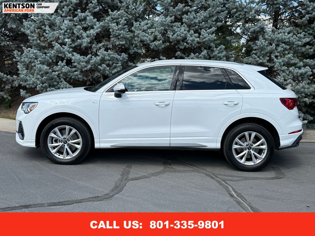 2025 Audi Q3 Premium S line photo 4