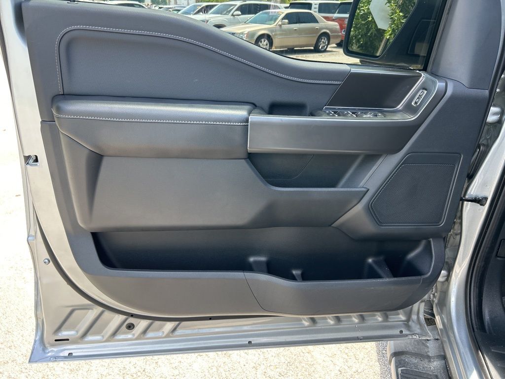 2024 Ford F-150 XLT photo 10
