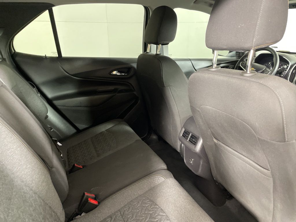 2024 Chevrolet Equinox LT photo 17