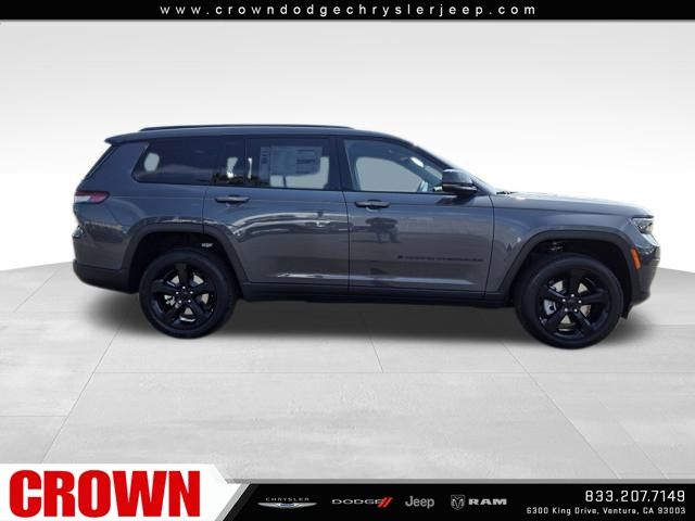 2025 Jeep Grand Cherokee Altitude X photo 4