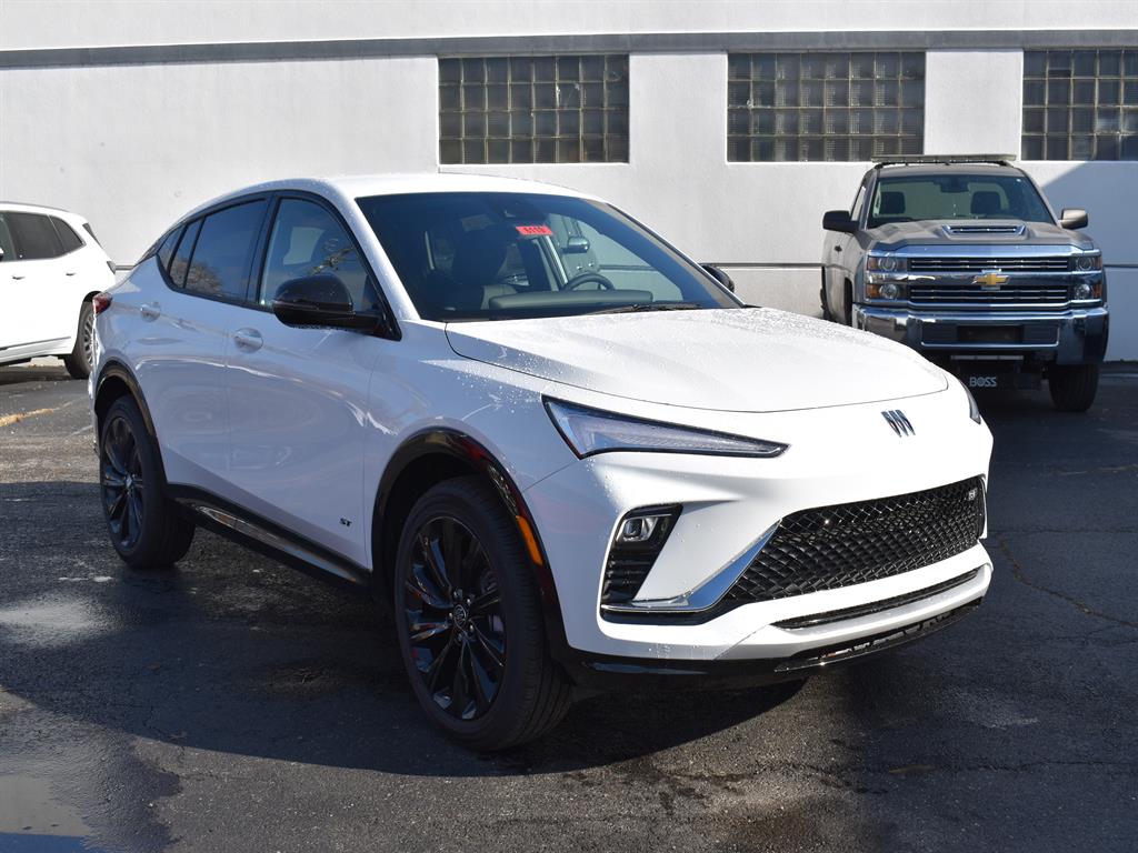 2026 Buick Envista ST photo 2