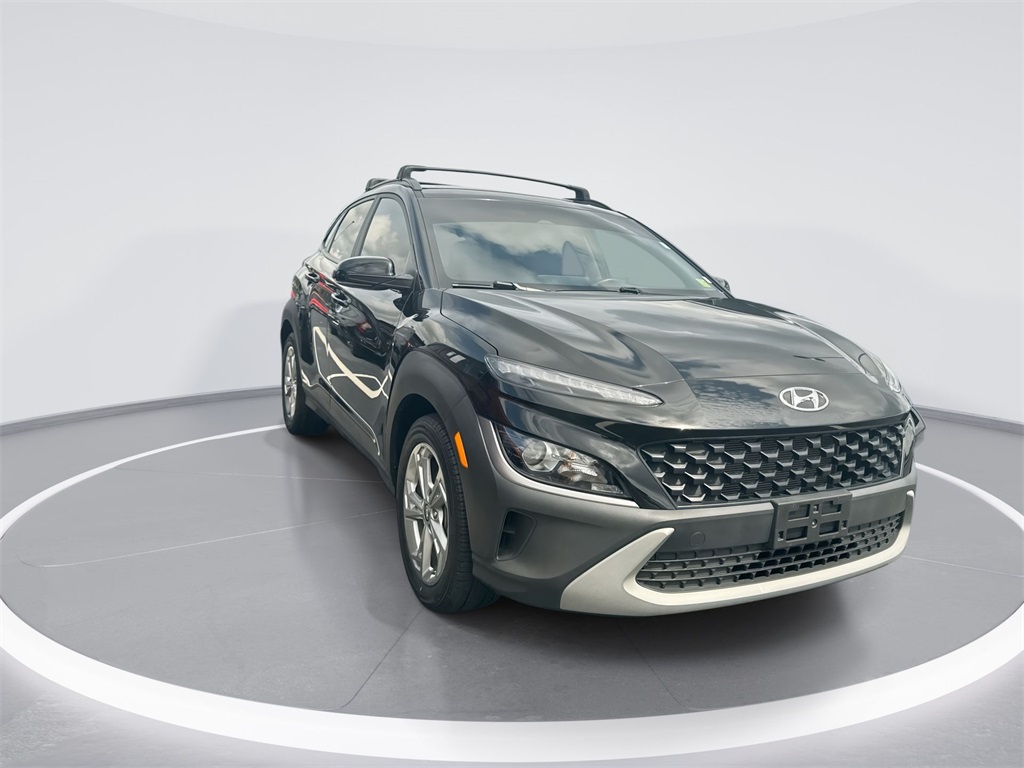 2023 Hyundai Kona SEL photo 2