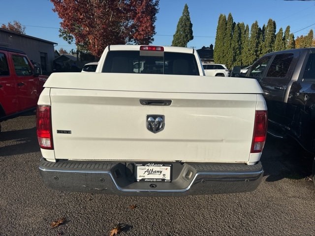 2013 Ram 1500 SLT photo 3