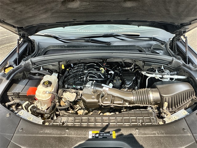 2023 Jeep Grand Cherokee Laredo Altitude photo 24