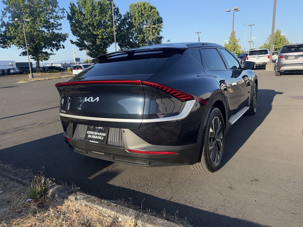 2024 Kia EV6 Light photo 2