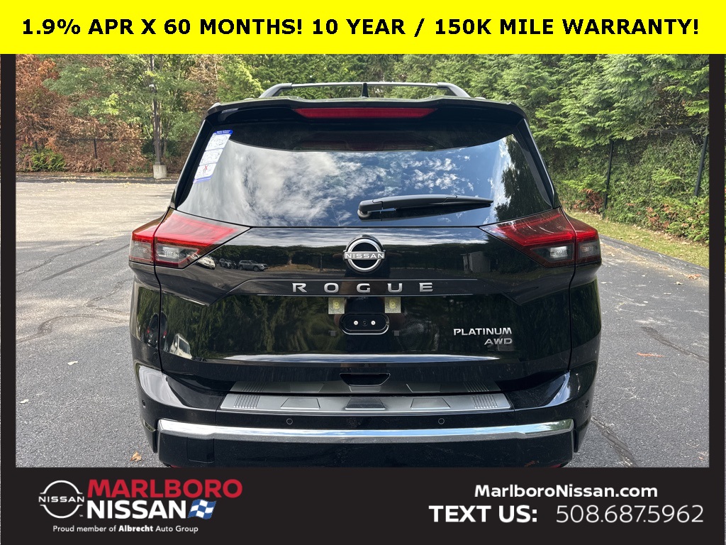 2026 Nissan Rogue Platinum photo 6