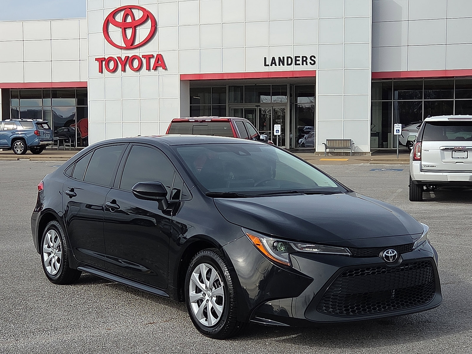 2022 Toyota Corolla LE's photo