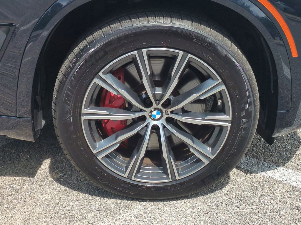 2023 Bmw X5 M50i photo 10